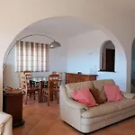 Casa Na Meia Nyaraló