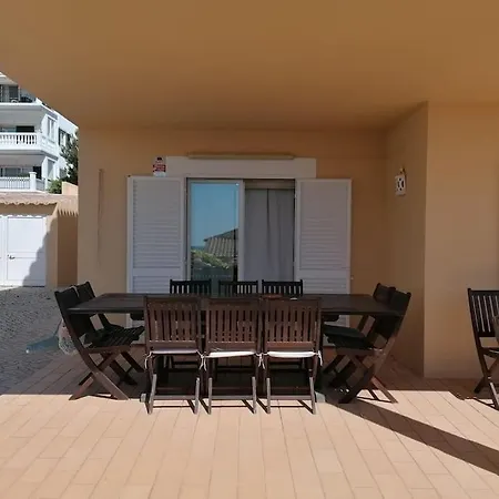 Casa Na Meia *