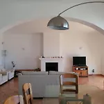 Casa Na Meia